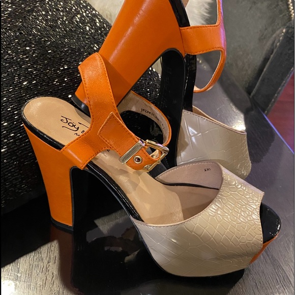 Brand New ✨Leather Sandal High Heels ✨ Brand “ Joy&Peace” ✨Size 6.5 - Picture 2 of 16